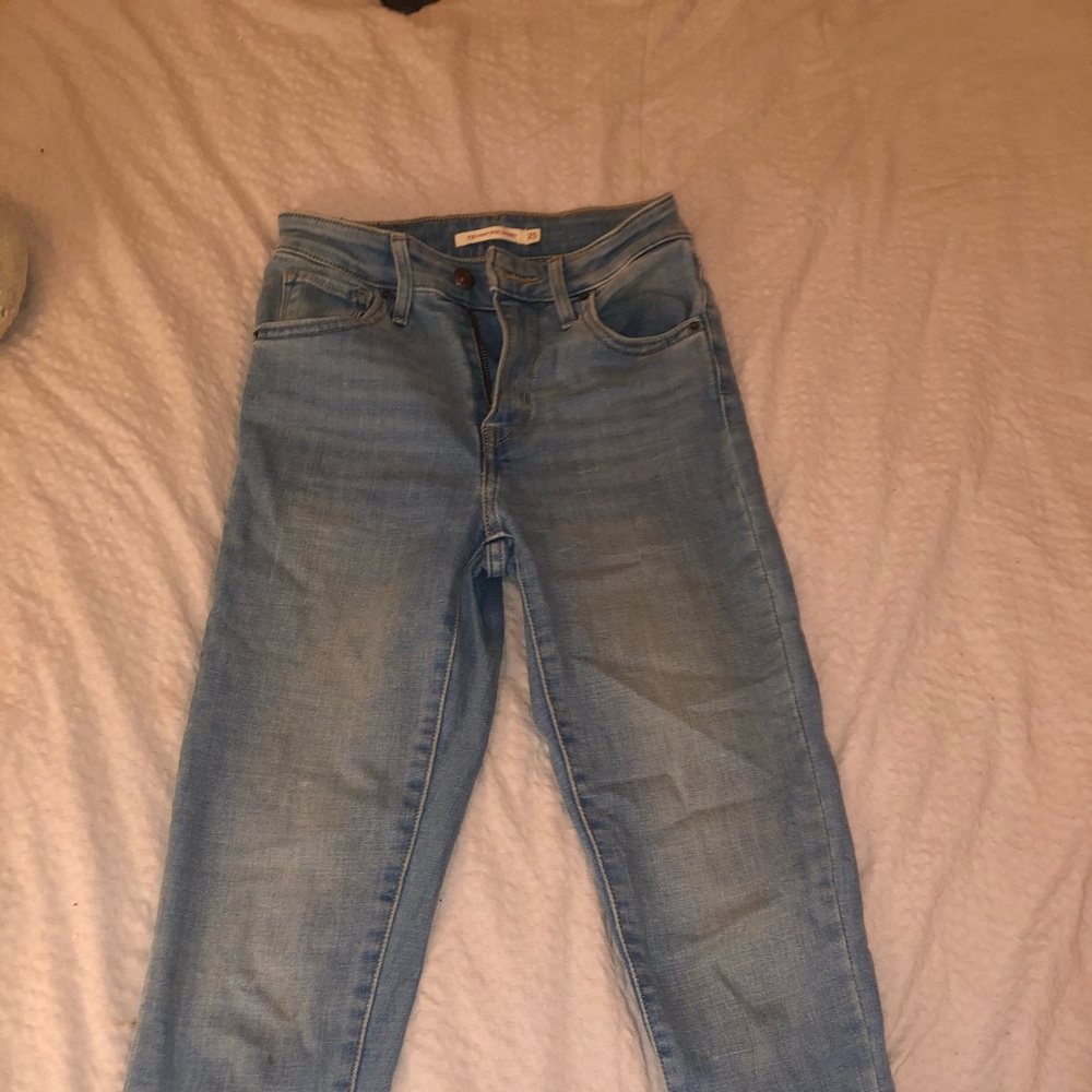 Levi high rise skinny jeans